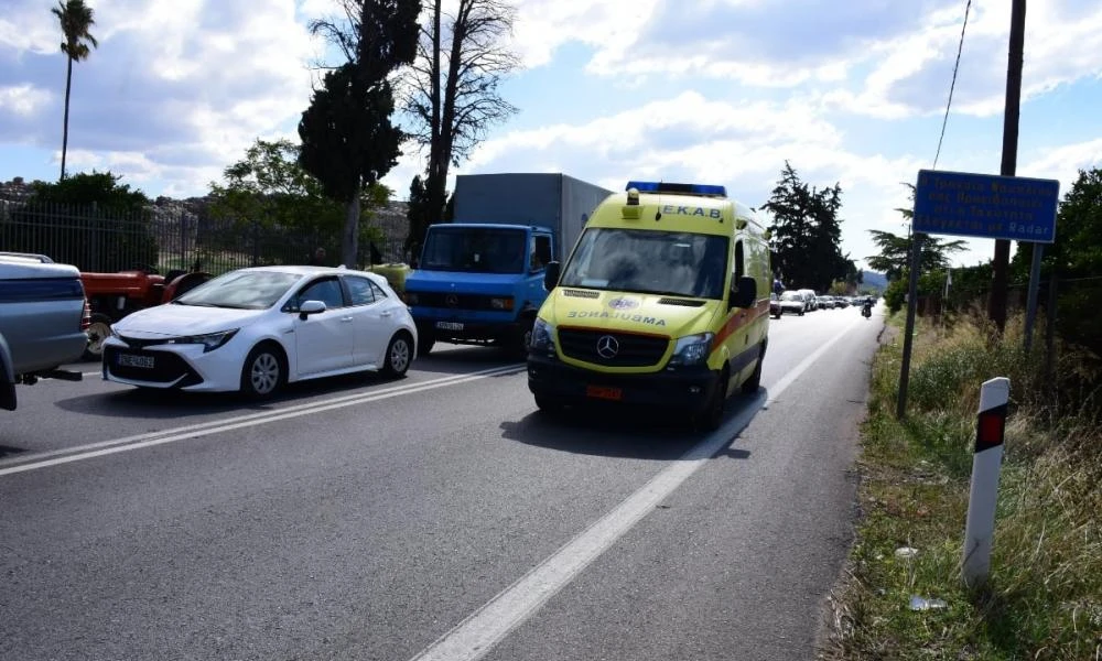 Μοτοσικλετιστής παρέσυρε και σκότωσε ηλικιωμένο πεζό στο Μαρούσι